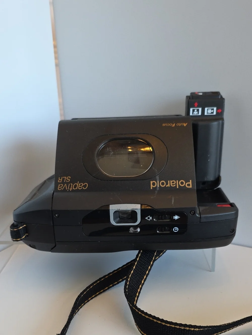 Vintage 99's Polaroid Captiva SLR -Display Use Only